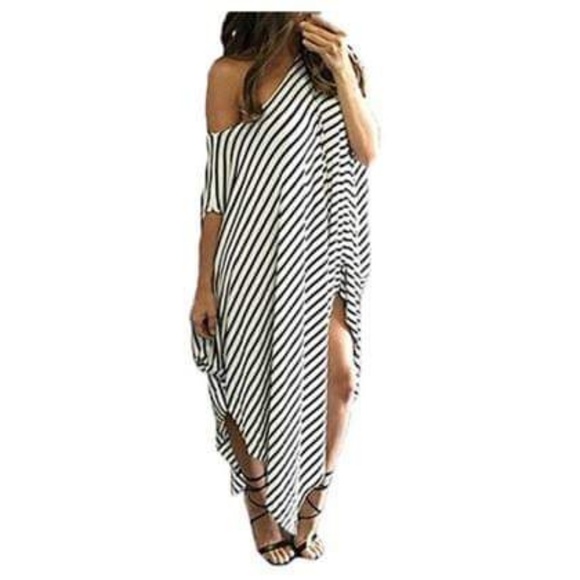 Dress - Picture 1 of 2